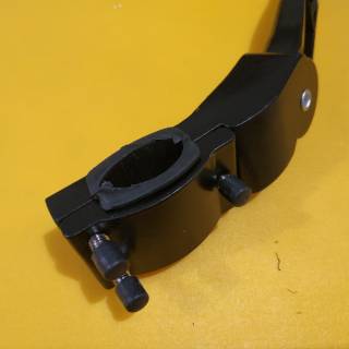 Standar Jagang Side Stand Sepeda SAKONI untuk ukuran 20 Standar Jagang Side Stand Sepeda SAKONI untuk ukuran 20