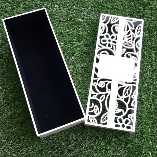 

GIFTBOX , KADO , BOX HAMPERS , BOX PARCEL , BOX BATIK , BOX UNIK , BOX MURAH , BOX HANTARAN