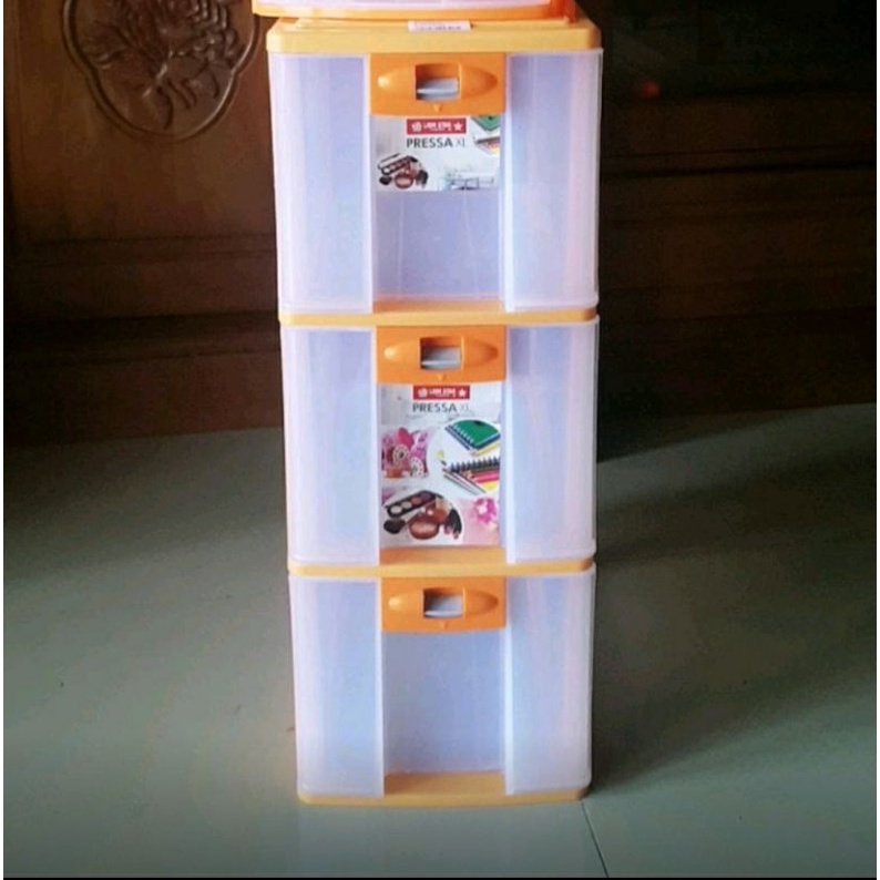 Laci Plastik CD Susun 3 Pressa Lion Star PR 23 XL-3 Box DVD Container Rak Salon Kotak Obat Perkakas