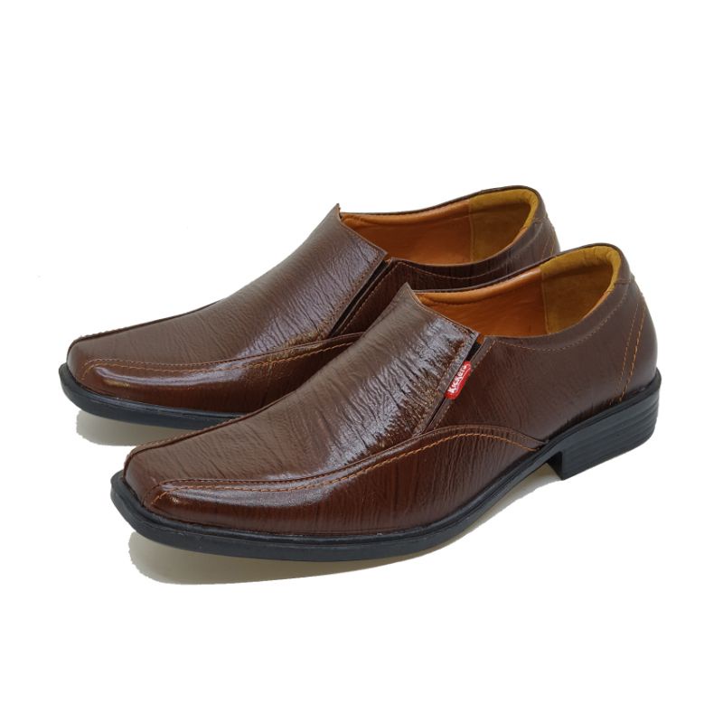 Sepatu Pantofel Pria KULIT ASLI Kickers Formal Kerja Kantor Hitam Coklat Tua JBL 10 35