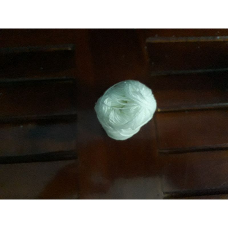 BENANG WOL/BENANG RAJUT ROLL PUTIH