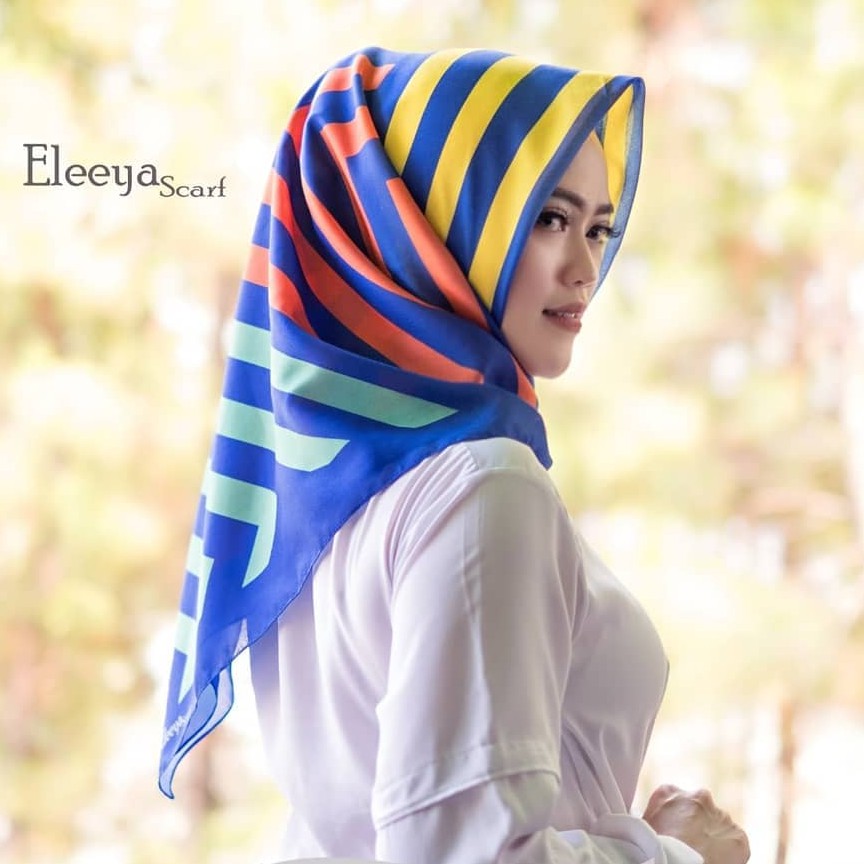 HIJAB SEGIEMPAT MOTIF ELY 02 II Eleeya Scarf