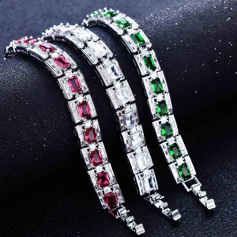 [Ready Stock]Fashion Personality Silver Plated Emerald Color Gemstone Bracelet