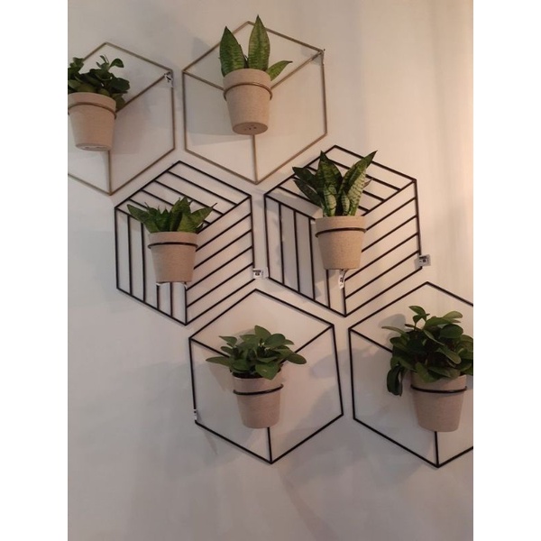 Rak / holding pot bunga model tempel dinding simpel minimalis