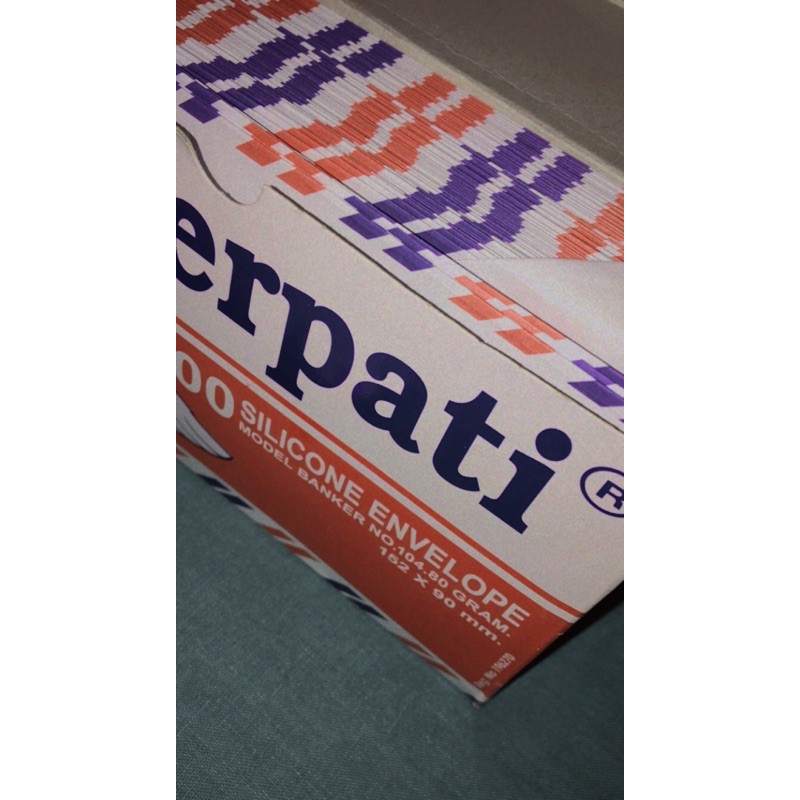 

amlop sumbangan udah ada lem nya 1 box 100pcs