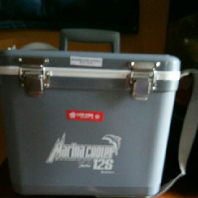 [lion Star]marina Cooler Box 12s/box Es Ukuran 10 Liter