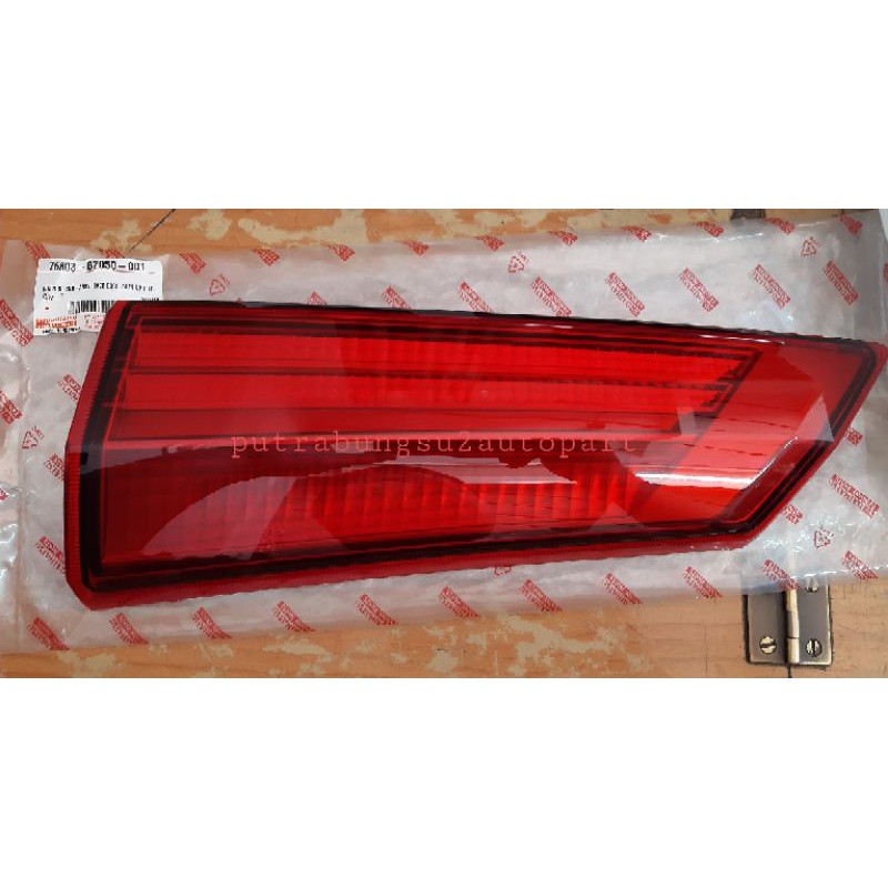 Lampu Reflector Reflektor Bagasi Kanan RH Calya Sigra Original Daihatsu (1PC) 76803-BZ050-001