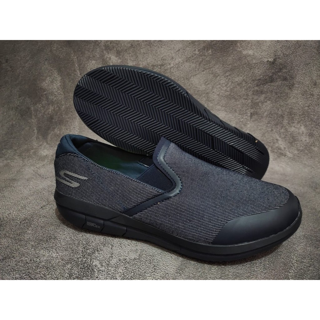 Skechers Go flex Executive Sepatu Slip On Pria