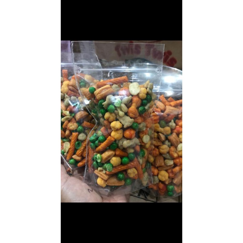 

kacang campur