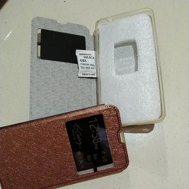 Flipcase nokia lumia 640