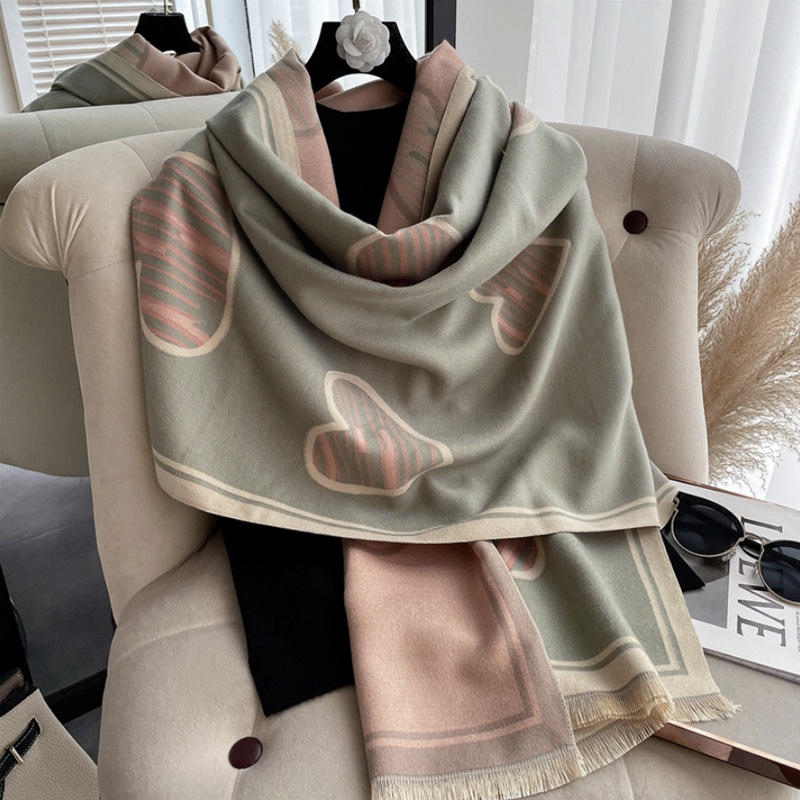 Syal &quot;Karenia&quot; 65 x 180 Motif &quot;Hati&quot; yang mewah, Bahan High Grade Cashmere Immitation