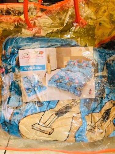 Bed Cover Lady Rose Ukuran King  Stich Guitar / Stitch Guitar