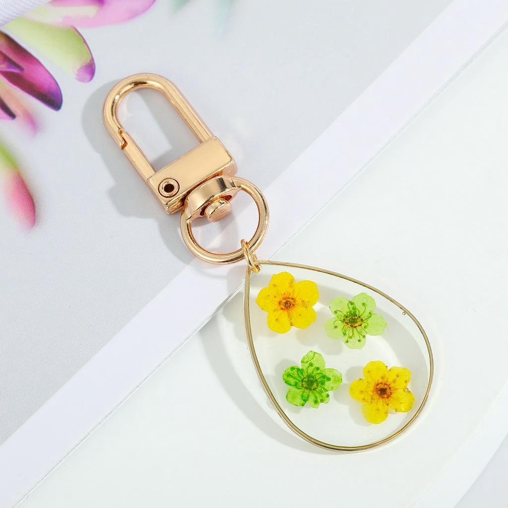 Bunga Kuning Bulat Bunga Kering Gantungan Kunci Natural Flower Dropping Oil Daisy Keyring Liontin Hadiah Untuk Perempuan