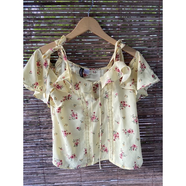 Preloved Hnm Atasan Size 32