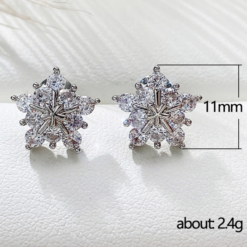 Anting Stud Desain Snowflake Aksen Batu Dazzling CZ Serbaguna Untuk Wanita