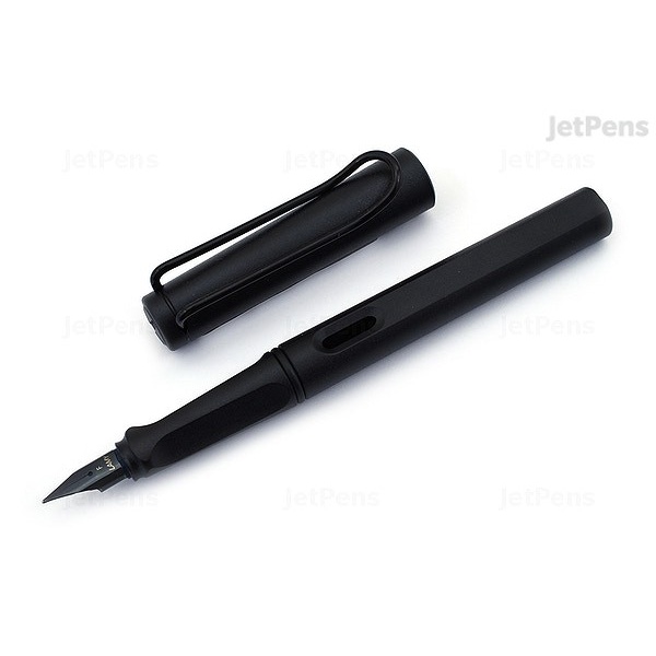 

Pulpen - Lamy Fountain Pen Safari All Black