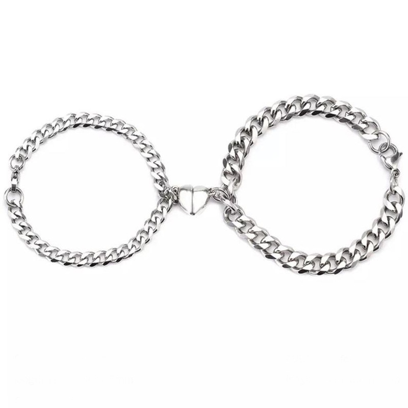 2pcs / Set Gelang Rantai Magnet Bentuk Hati Bahan Stainless Steel Untuk Pria Dan Wanita