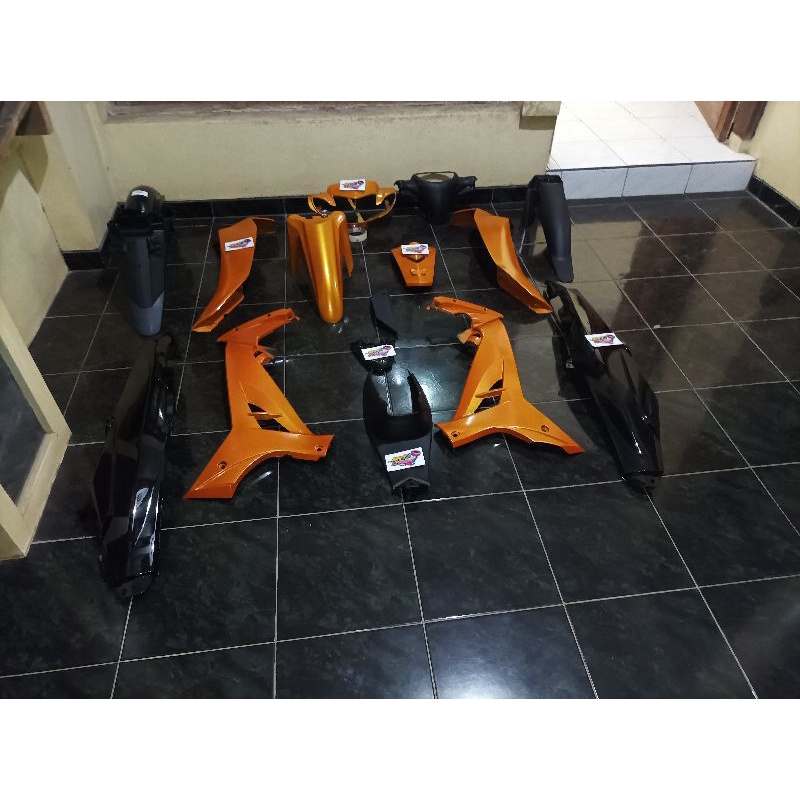 cover body full set kasar halus body vega r new hitam kuning emas