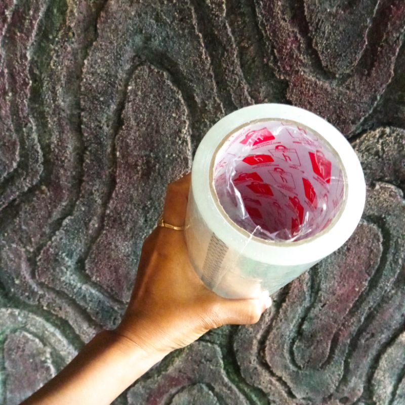 

lakban bening panjang 72 yard