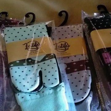 Kaos Kaki Jempol Muslimah Motif Polkadot Love Bahan Nilon Untuk Dewasa