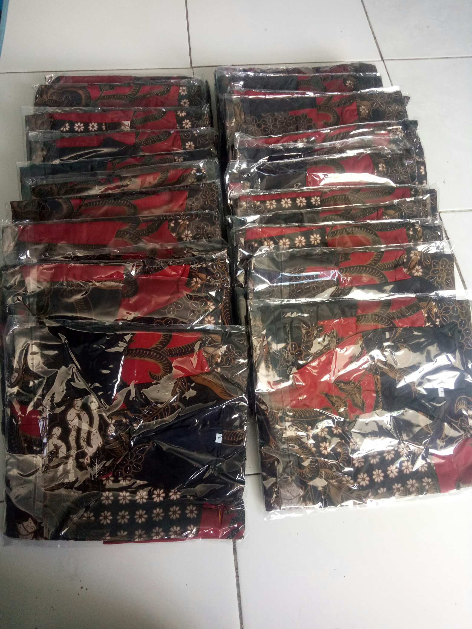 Parang Merah Kemeja Batik Pria Lengan Panjang Lapis Furing Katun Primisima Batik Solo