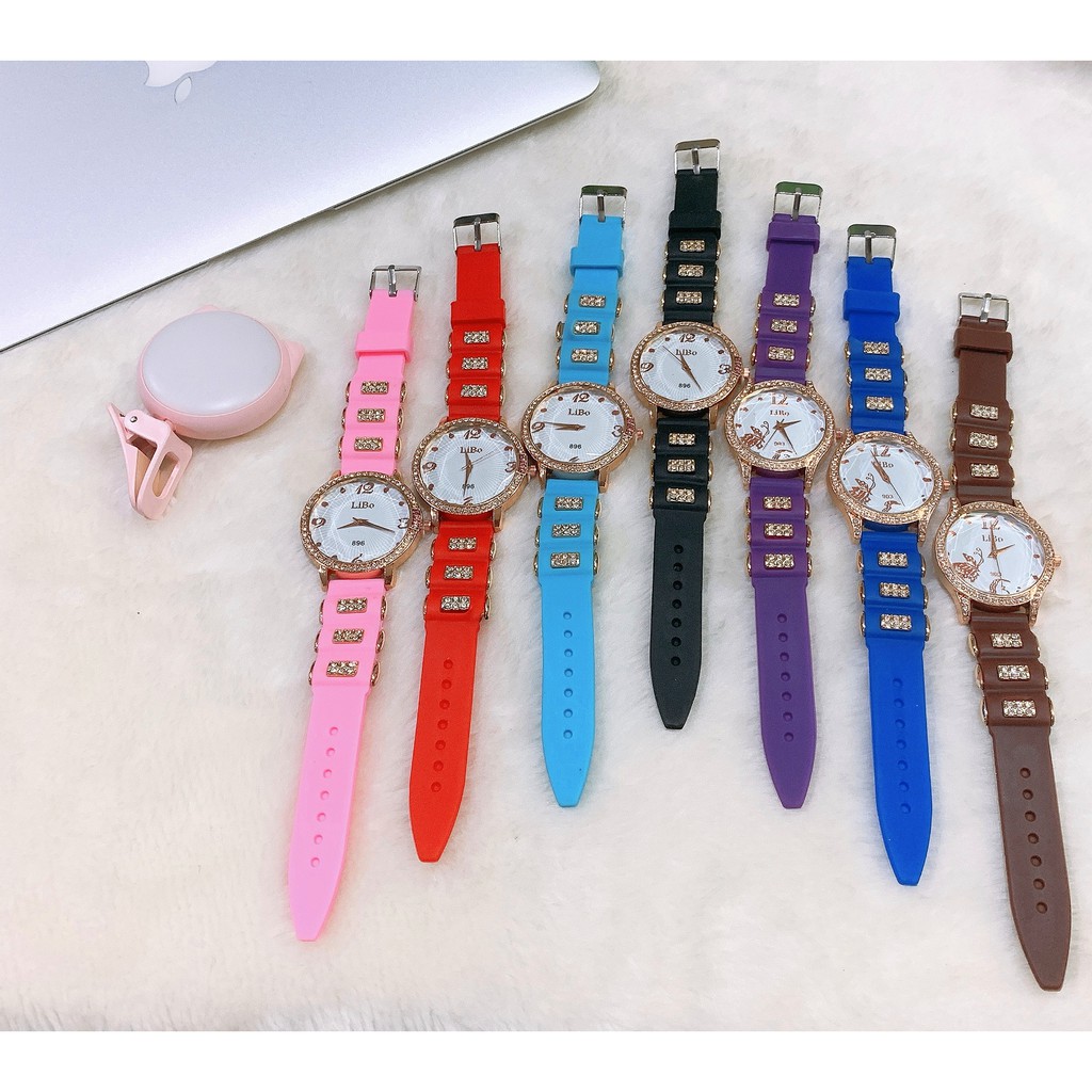 Jam Tangan Korean Style Fashion Wanita Motif Fish Tali Rubber Warna Diamond J56