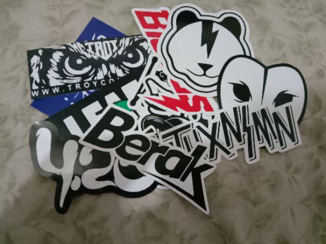Stiker brand graftac distro berak Shopee Indonesia Stiker brand graftac distro berak Shopee Indonesia