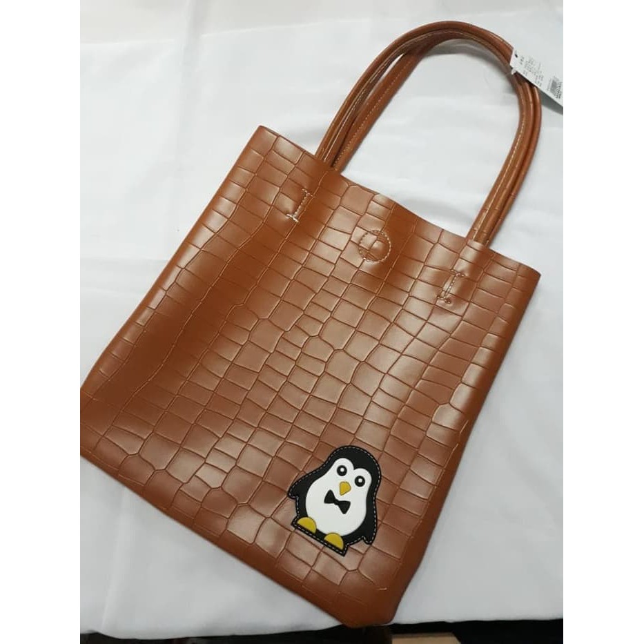 

Produk Terbaik - Tote Bag Pinguin Cokelat Bata Import Kualitas Bahan Kulit Pu Leather