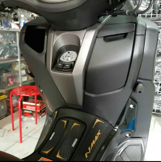 2 Pcs Gantungan Barang Cantolan Barang New Nmax 2020 Terbaru