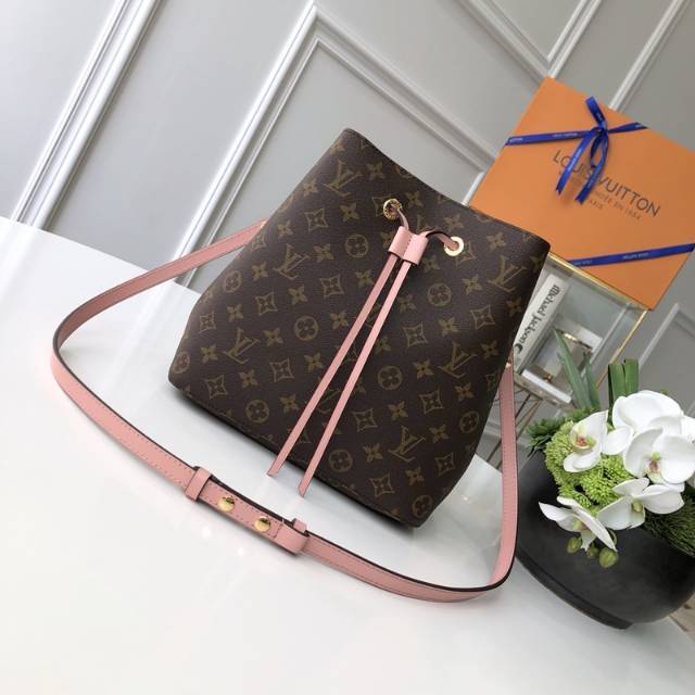 LV Neo Noe M44022 / Tas Selempang Wanita / Mirrror Quality