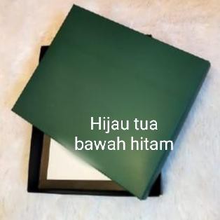

FALSH SALE Dus Mika 30 Sekat Merah, isi 10 pcs - Hijau, Hitam ready