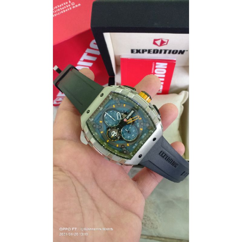 Expedition E6782 blue dial silver