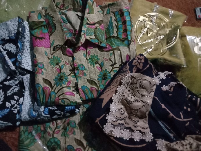 Bswart Batik Hrb026 Kenongo Hem Pendek Padi Pekalongan M L Xl Batik Pria Murah Modern Grosir