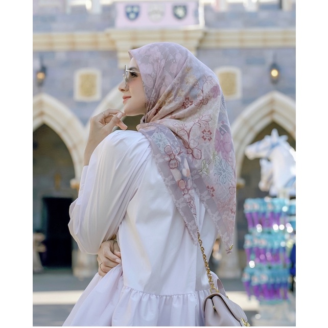 the dream park VIOLA buttonscarves