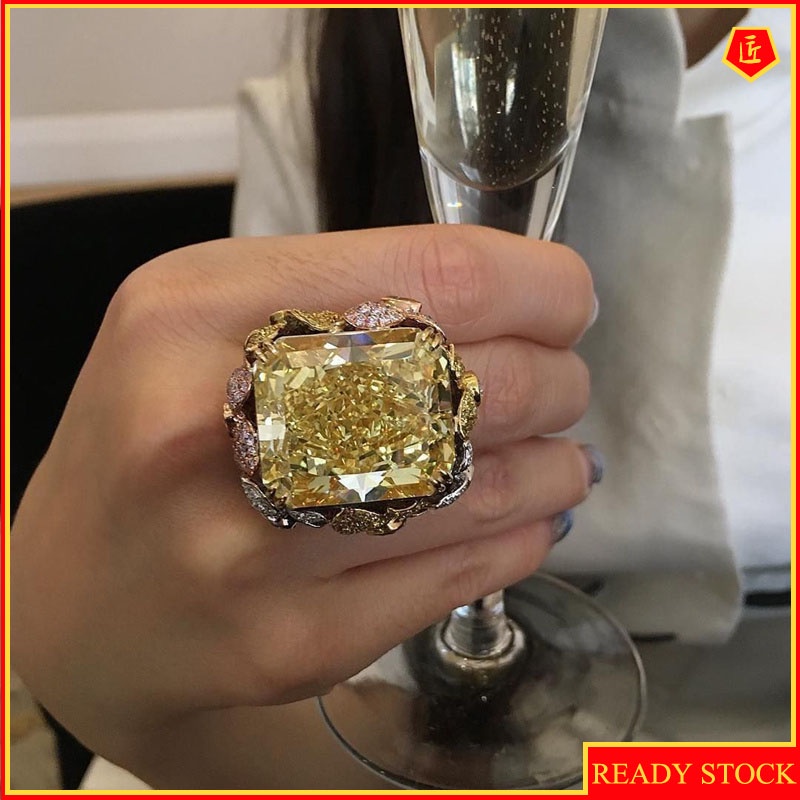 [Ready Stock]Exaggerated Inlaid Champagne Square Diamond Ring Fashion Personality