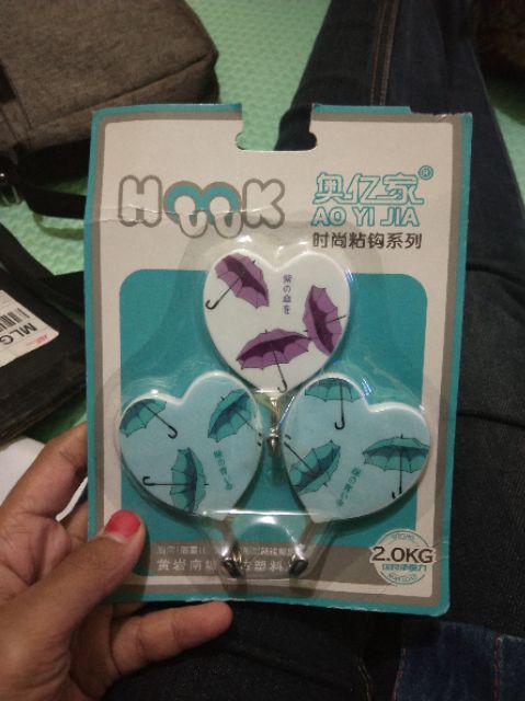 Min Beli 2 Pack Hook Dinding /  Hanger Baju / Gantungan Baju Dinding / Gantungan Baju Tempel Dinding