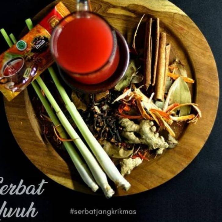 

Produk Anti Galau Serbat Cap Jangkrik Mas Wedang Jahe Sereh Uwuh isi 10 Sachet ▦ 65