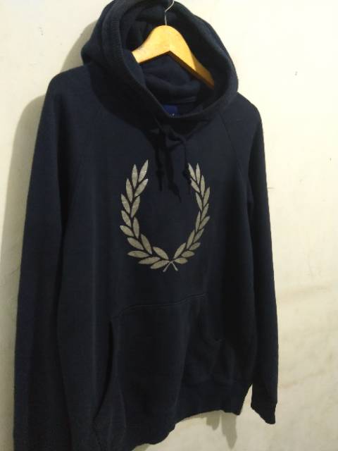 harga hoodie fred perry