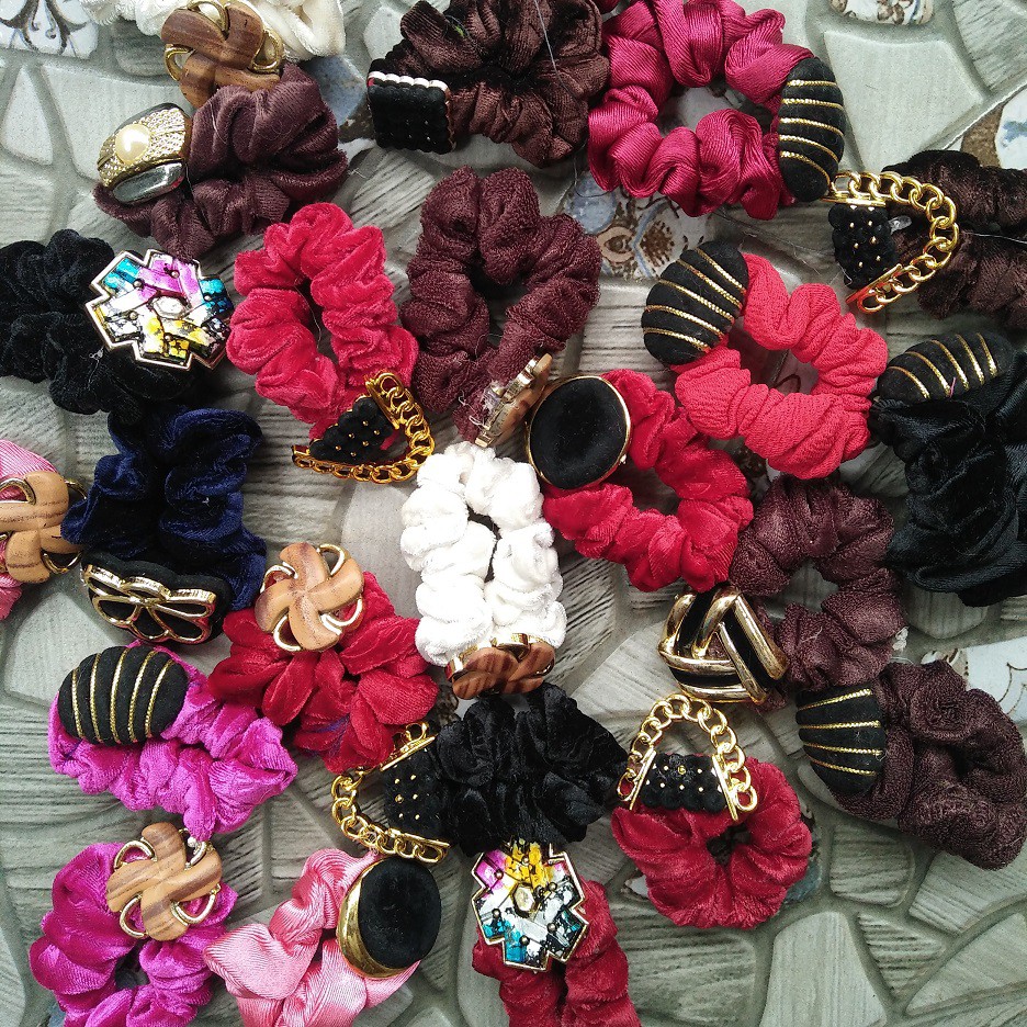 Ikat Rambut Bros Mini Scrunchies