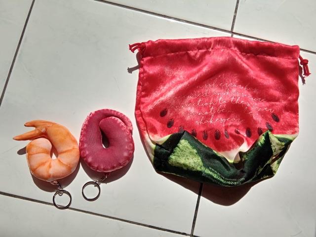 Masker Kain Rangkap Anti Air Igor Ayam Untuk Penggemar Mi Instan