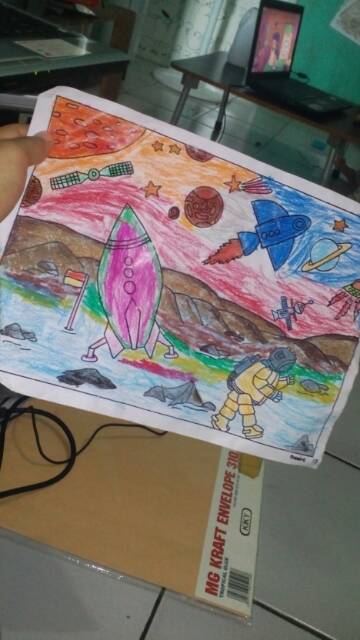 Buku Gambar A4 Drawing Book Sketsa Mewarnai Crayon Pensil Warna Hiasan Dinding