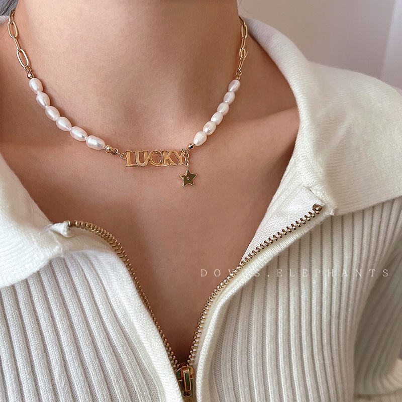 Kalung choker Rantai Klavikula Desain Bintang Keberuntungan Aksen Mutiara Untuk Wanita