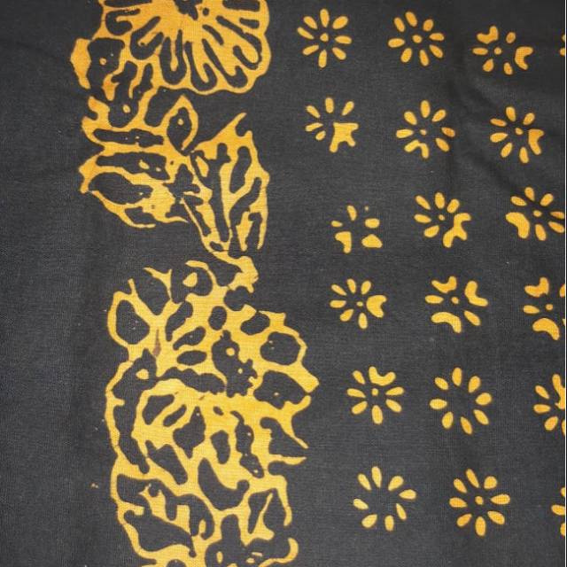 Batik kuning hitam