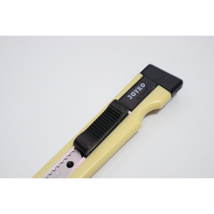 

kertas-pemotong- cutter joyko a-300a -pemotong-kertas.