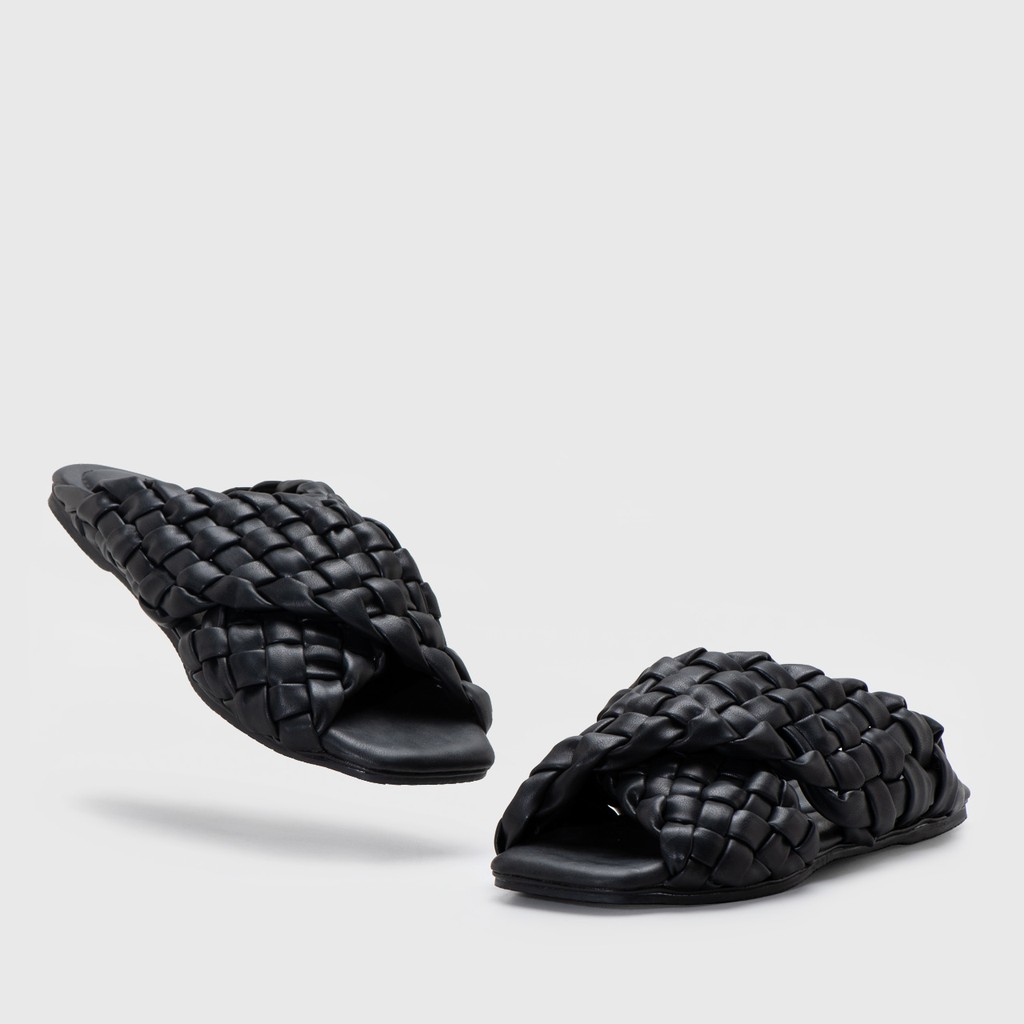 Adorableprojects - Roselie Sandals Black - Sendal Wanita