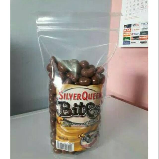 Coklat Silverqueen 1 kg