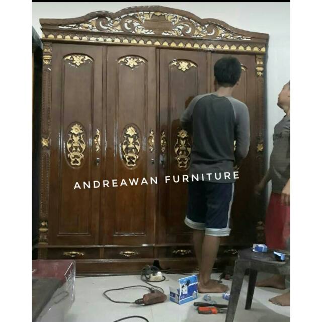 lemari pakaian 4pintu lemari rahwana lemari jati lemari jepara lemari ukir furniture Jepara