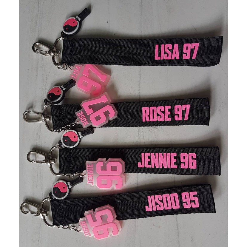 rhpsshopBLACKPINK KEYRING GANTUNGAN KUNCI STRAP HP NAME KPOP JISOO LISA JENNIE