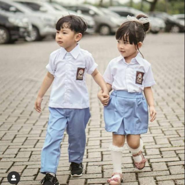Seragam SMA Anak