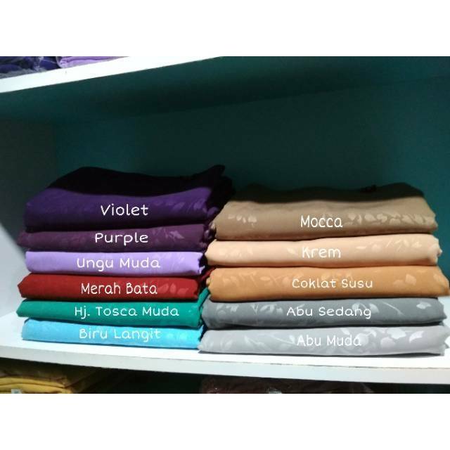 Jilbab Wolfis Warna  Coklat  Susu  Voal Motif